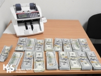 Ponad p&oacute;ł miliona złotych w bagażu